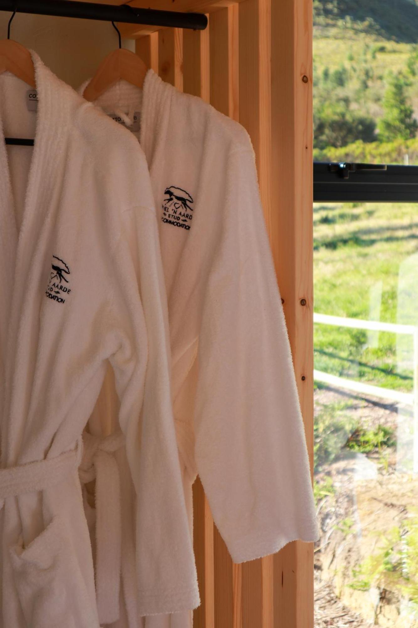 Hotel Hemel 'N Aarde Stud Hermanus Exterior foto